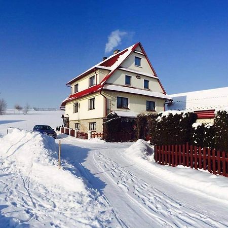 Agroturystyka Pod Dzwonnica - Beskidy Zubrzyca Gorna Exterior photo